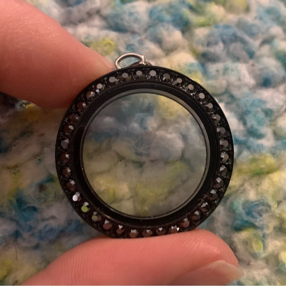 Origami owl locket brand new never used